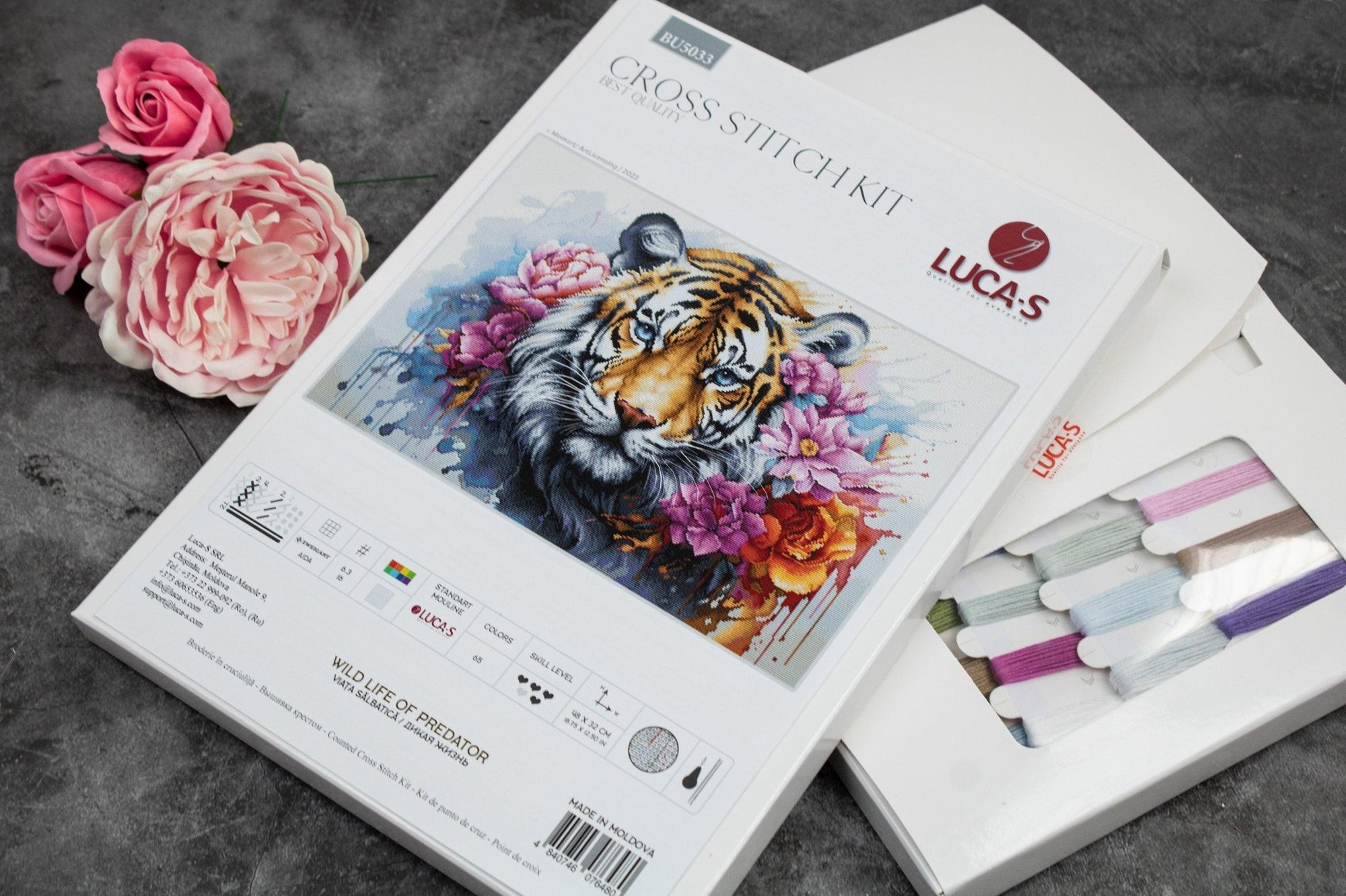 Cross Stitch Kit Luca - S - Wild Life Of Predator, BU5033 - Luca - S Yarns