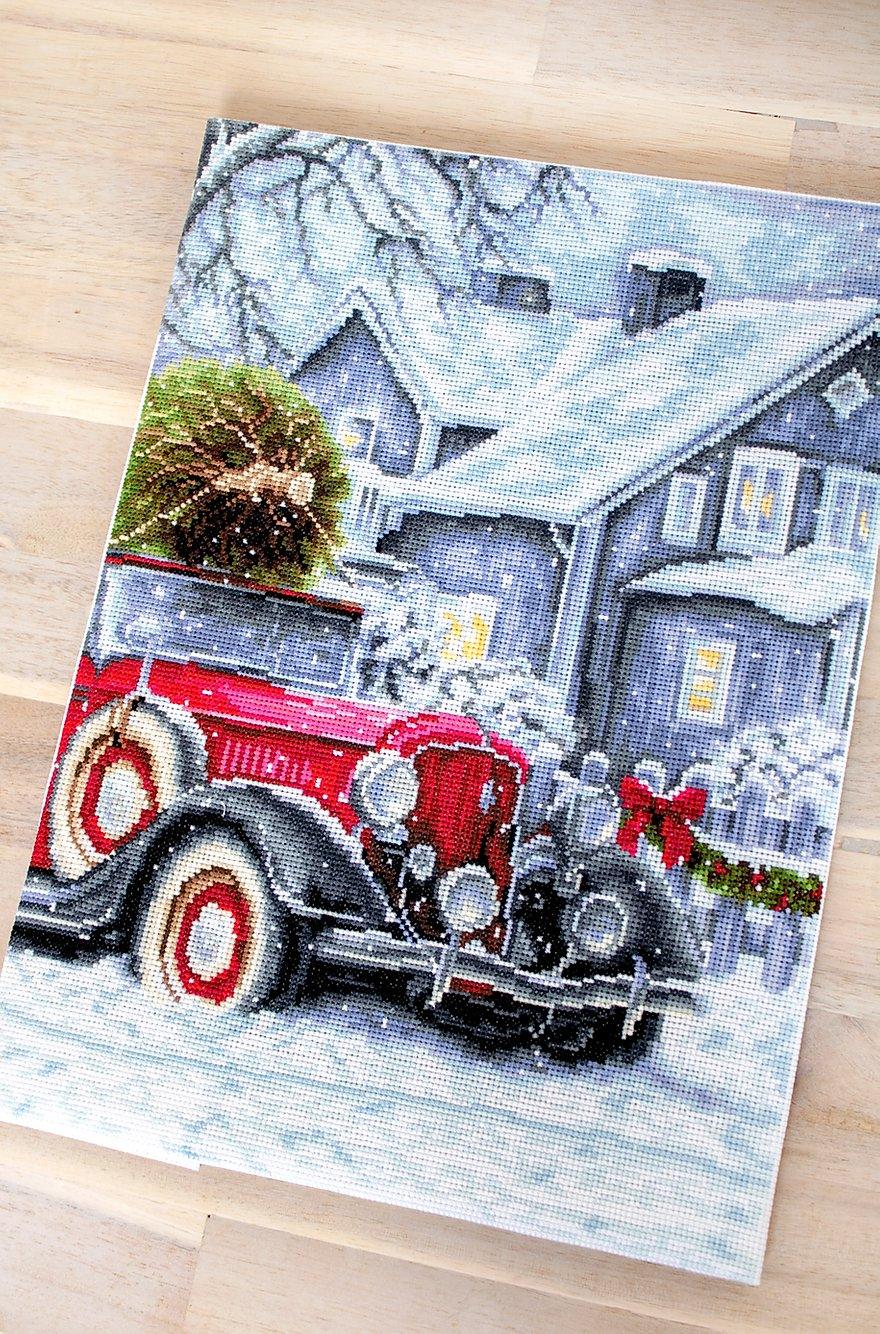 Cross Stitch Kit Luca - S - Winter Holidays, BU4010 - Luca - S Yarns