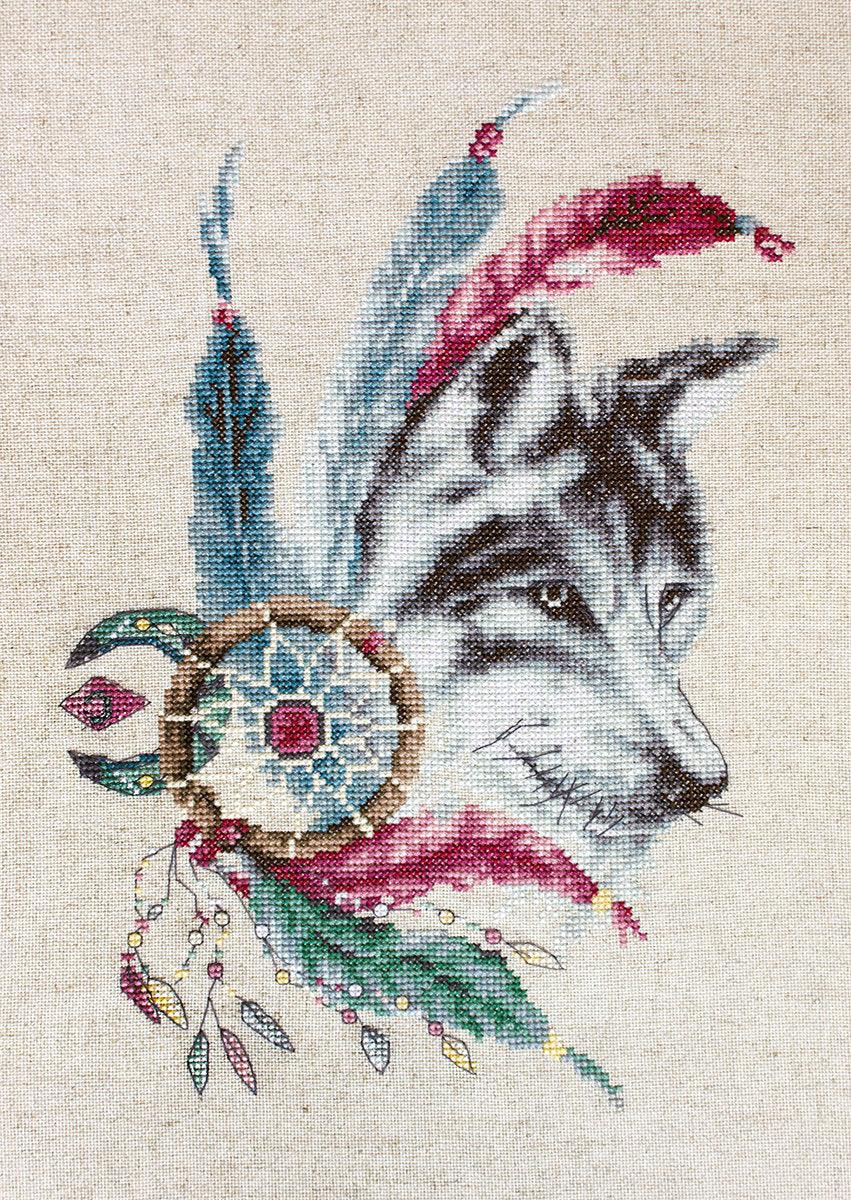 Cross Stitch Kit Luca - S - Wolf, B2305 - Luca - S Yarns