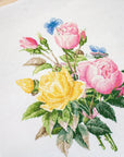 Cross Stitch Kit Luca - S - Yellow Roses and Bengal Roses, BU4003 - Luca - S Yarns