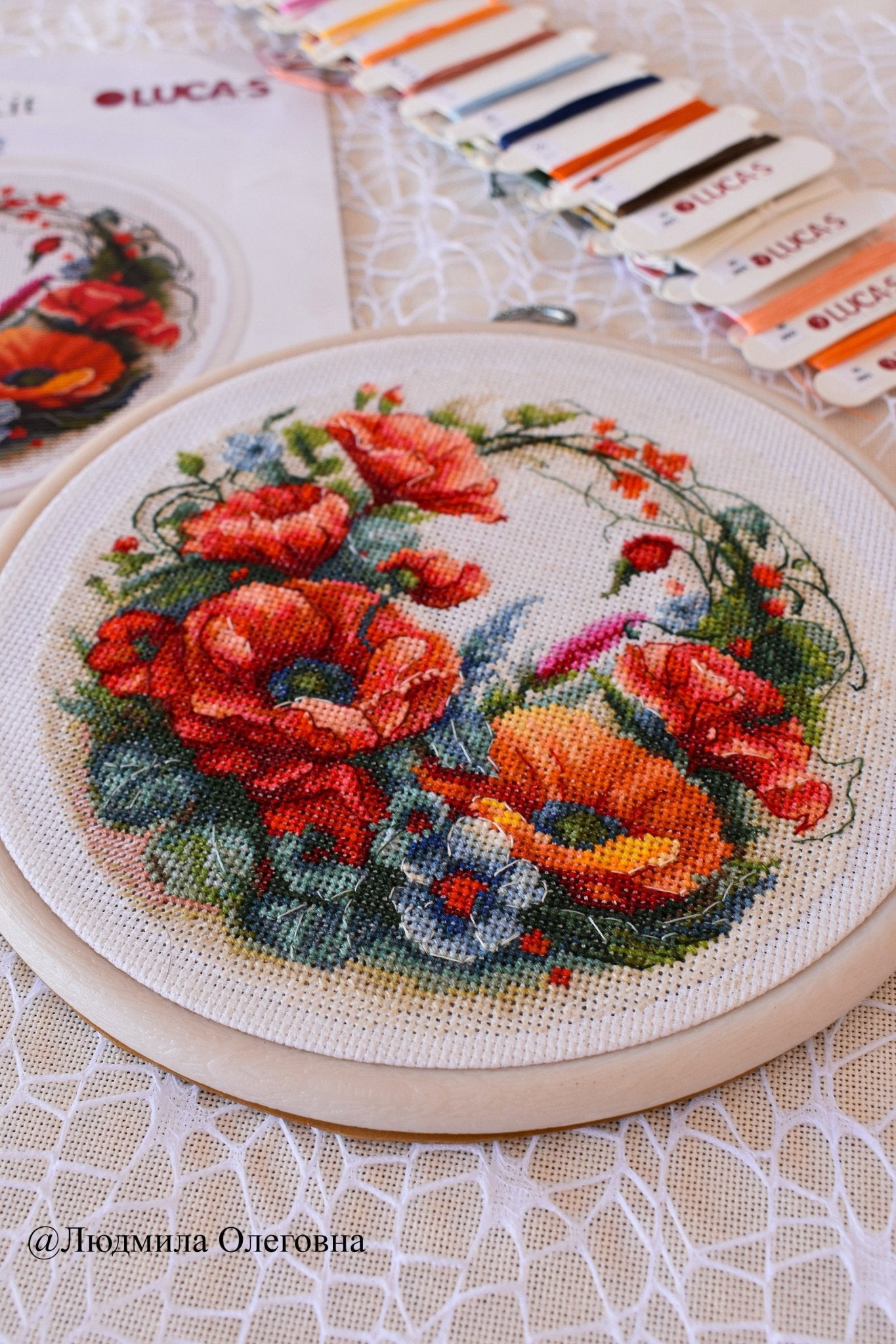 Cross Stitch Kit with Hoop Included Luca - S - Composition With Poppies, BC209 - Luca - S Yarns