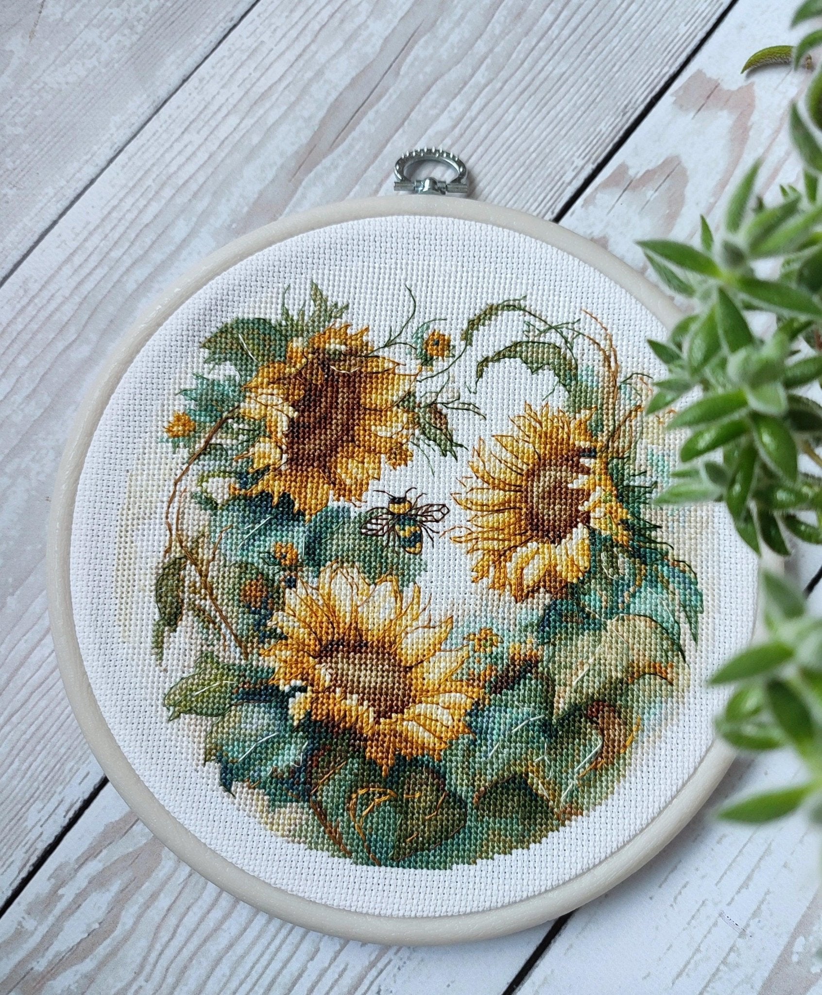 Cross Stitch Kit with Hoop Included Luca - S - Sunflower, BC202 - Luca - S Yarns