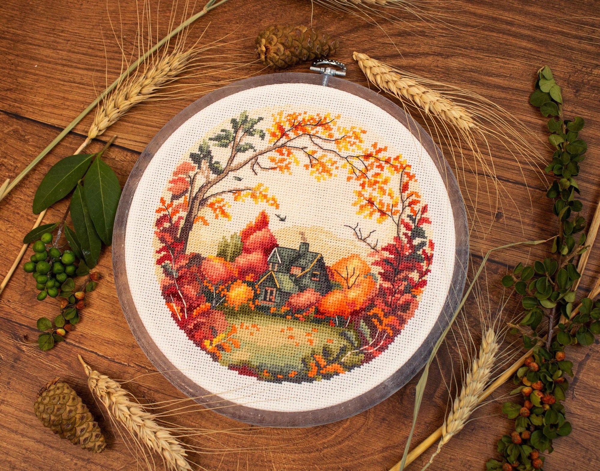 Cross Stitch Kit with Hoop Included Luca - S - The Autumn, BC221 - Luca - S Yarns