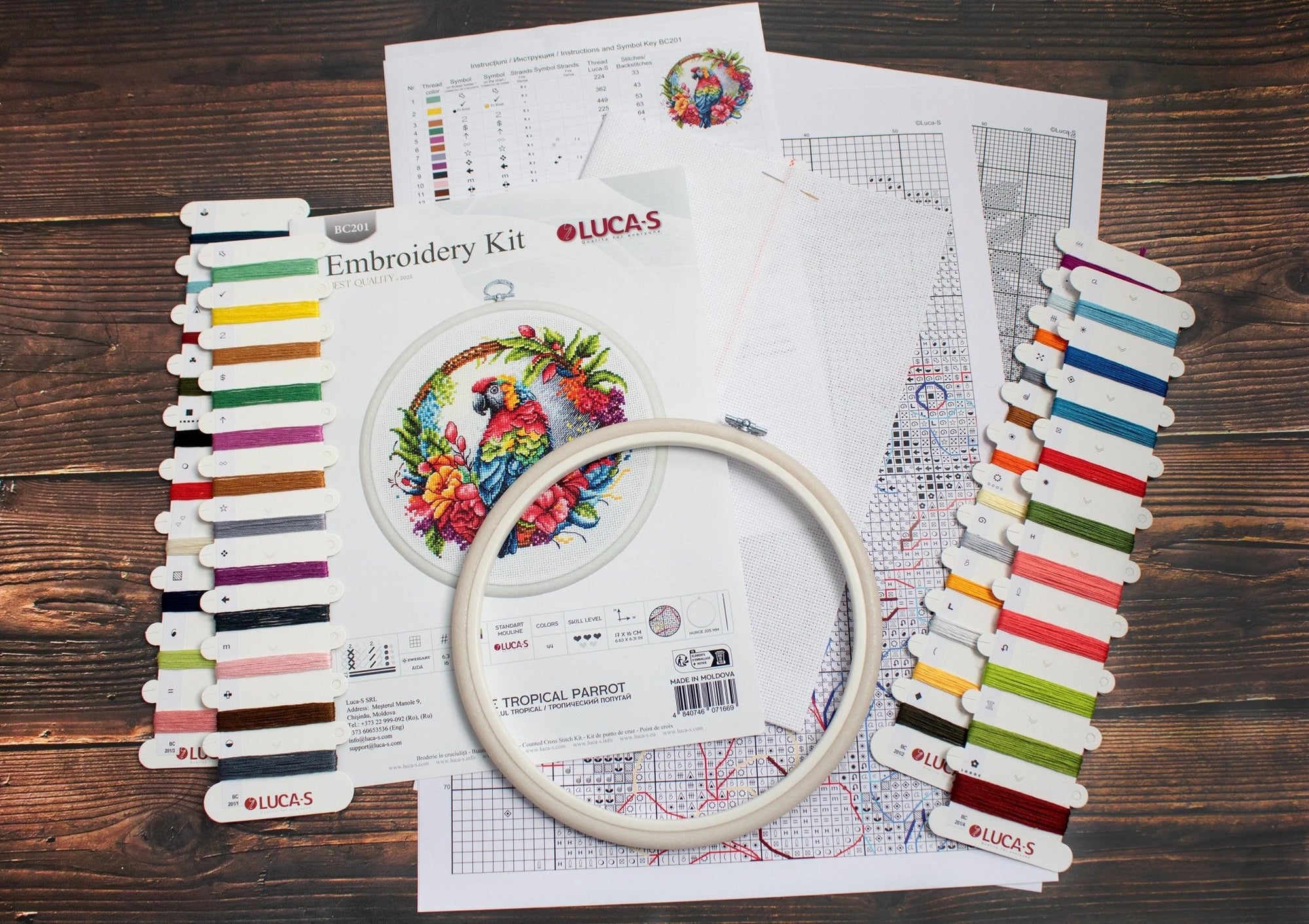 Cross Stitch Kit with Hoop Included Luca - S - The Tropical Parrot, BC201 - Luca - S Yarns