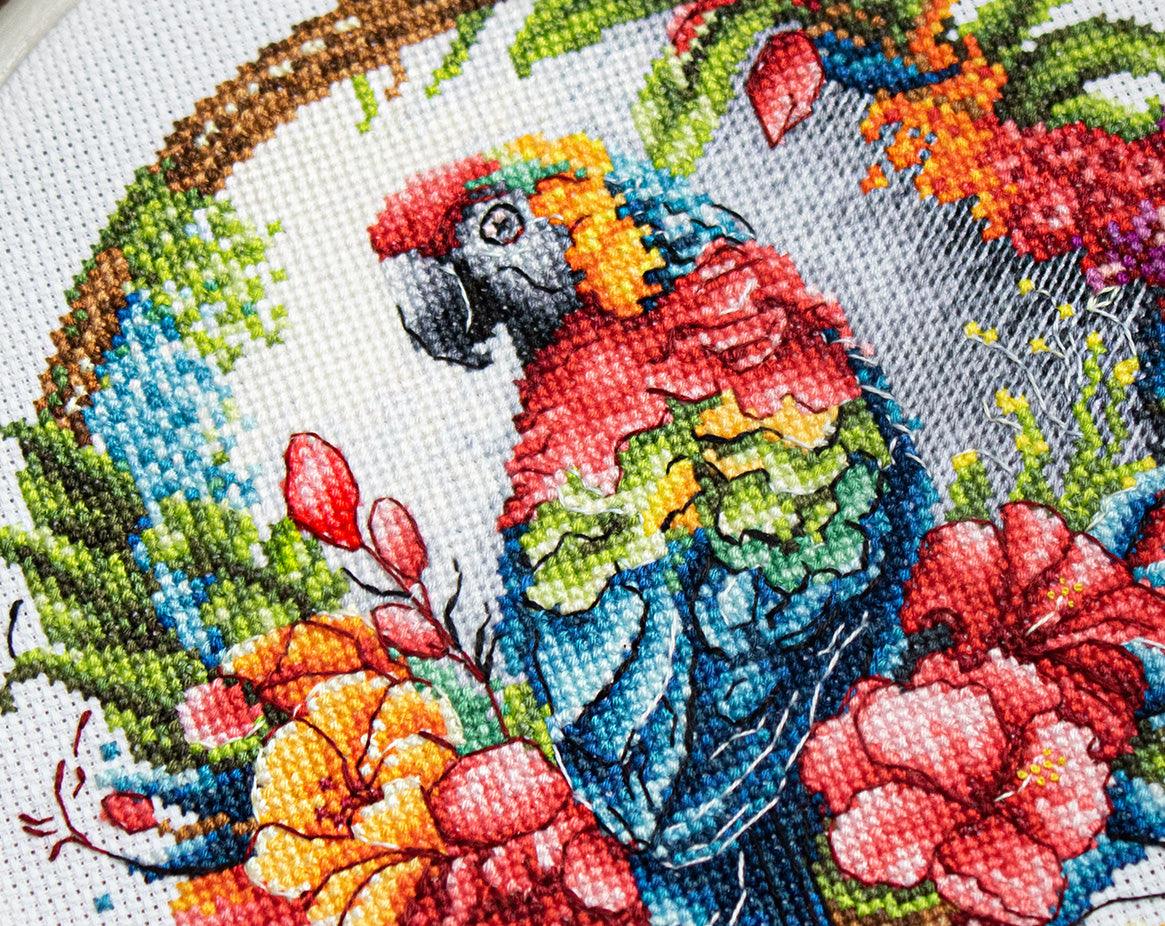 Cross Stitch Kit with Hoop Included Luca - S - The Tropical Parrot, BC201 - Luca - S Yarns