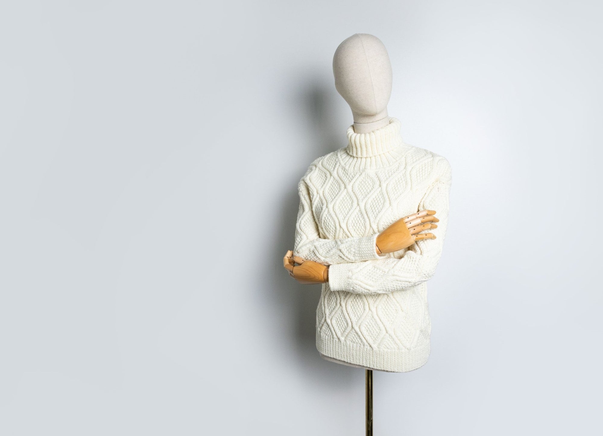 Ivory Diamond Pullover - Luca - S Yarns