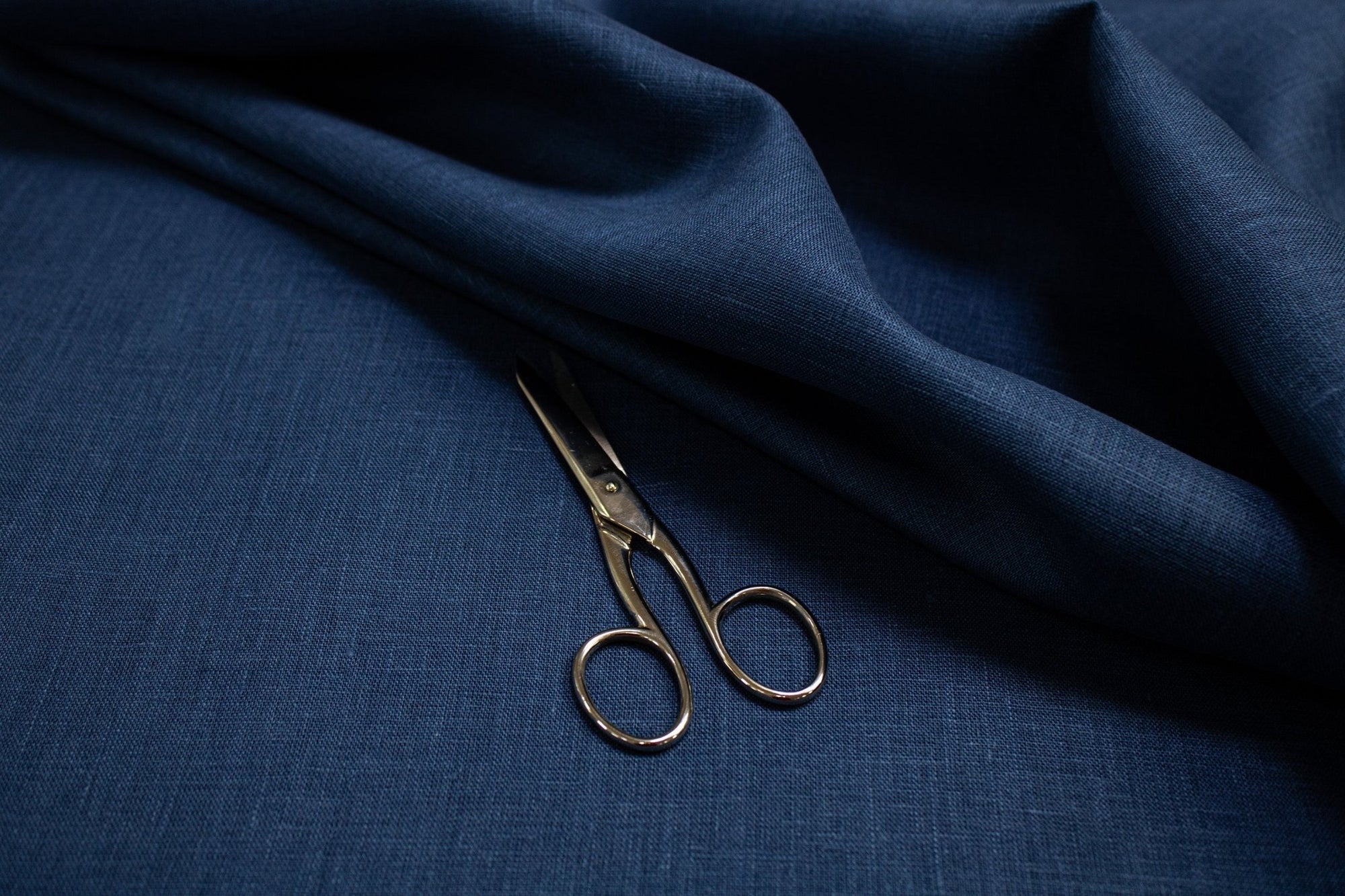 Luca - S Natural Pure 100% Linen Soft Fabric Navy Color - Luca - S Yarns