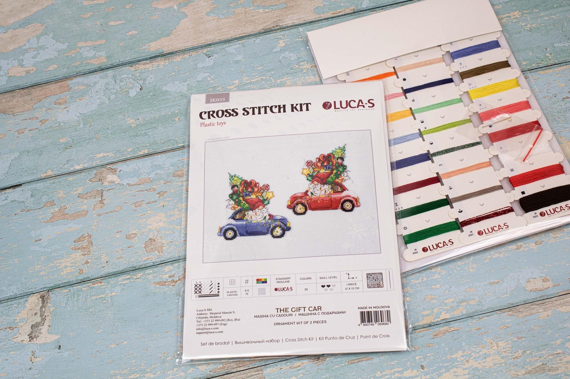 Toys Cross Stitch Kit Luca - S - The Gift Car, JK035 - Luca - S Yarns