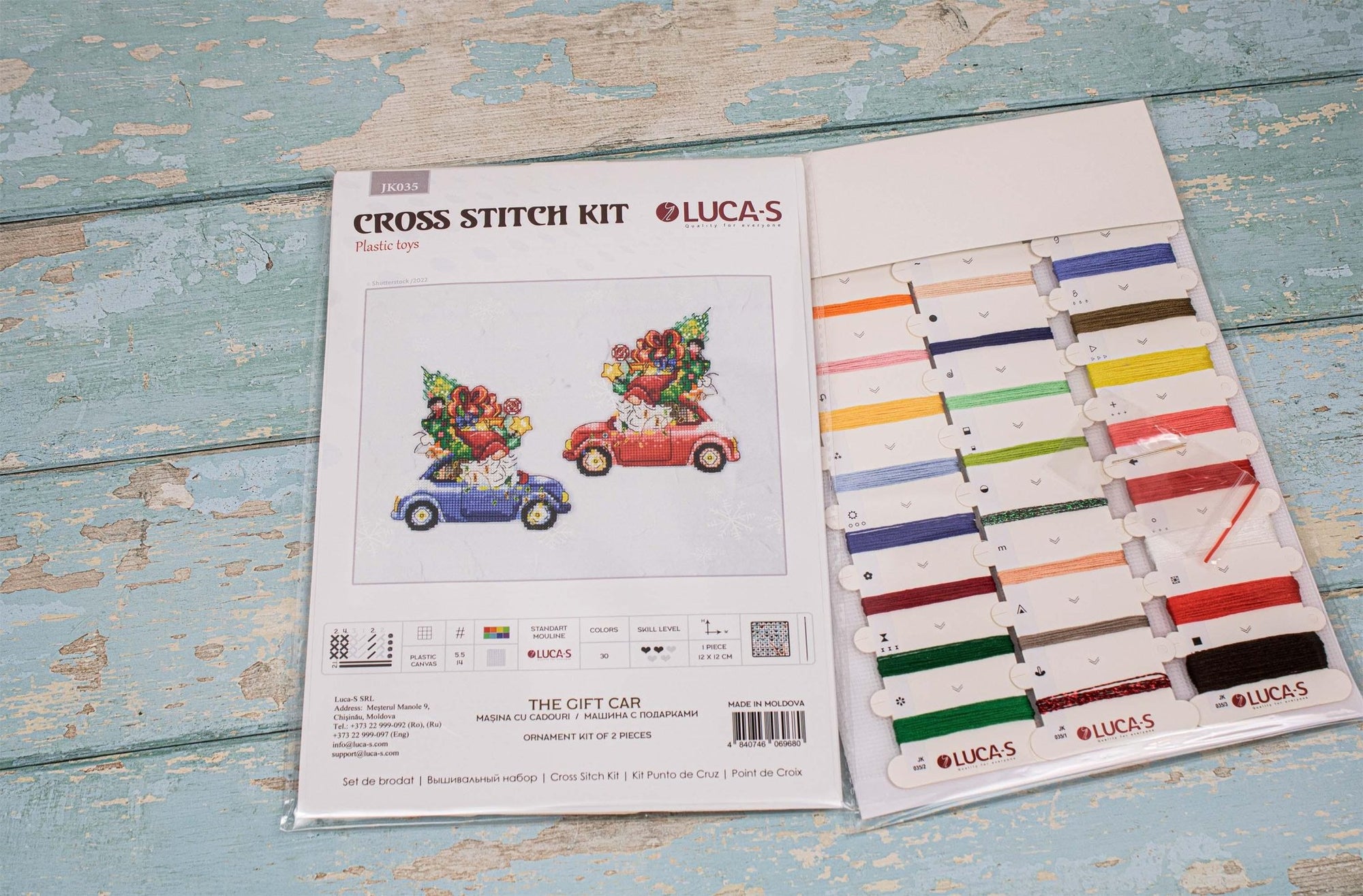 Toys Cross Stitch Kit Luca - S - The Gift Car, JK035 - Luca - S Yarns